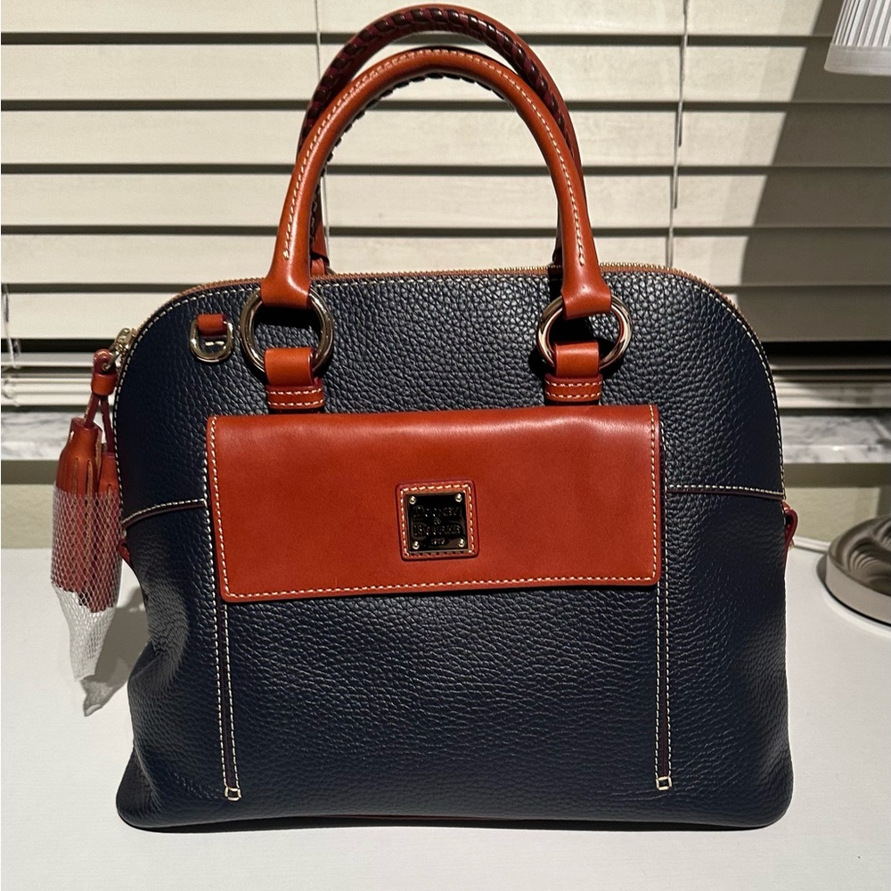 Dooney & Bourke, Audrey Satchel midnight navy - like new